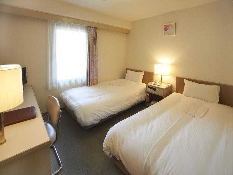 Shin-Osaka Sunny Stone Hotel Экстерьер фото